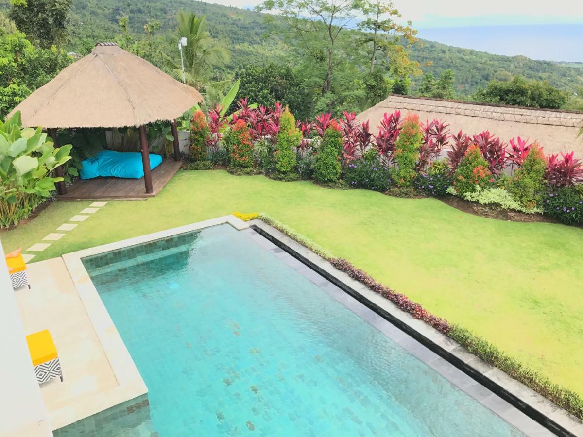 Villa Putih Lovina  Ngoại thất bức ảnh