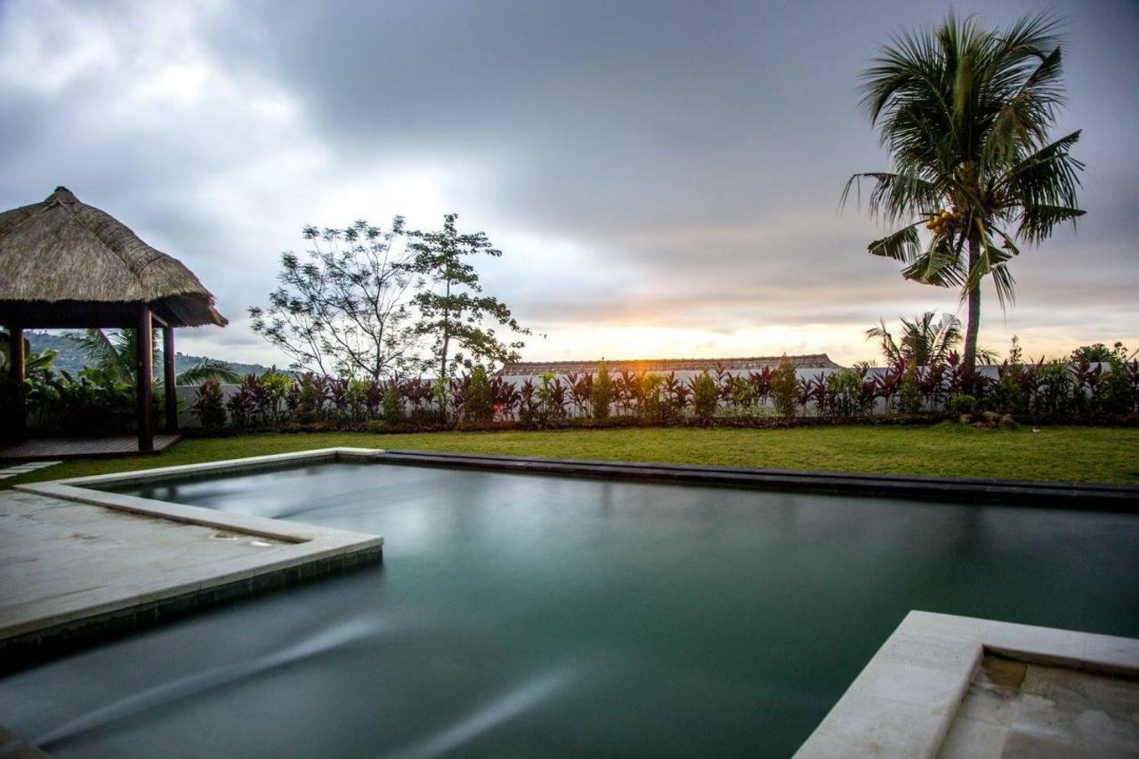 Villa Putih Lovina  Ngoại thất bức ảnh