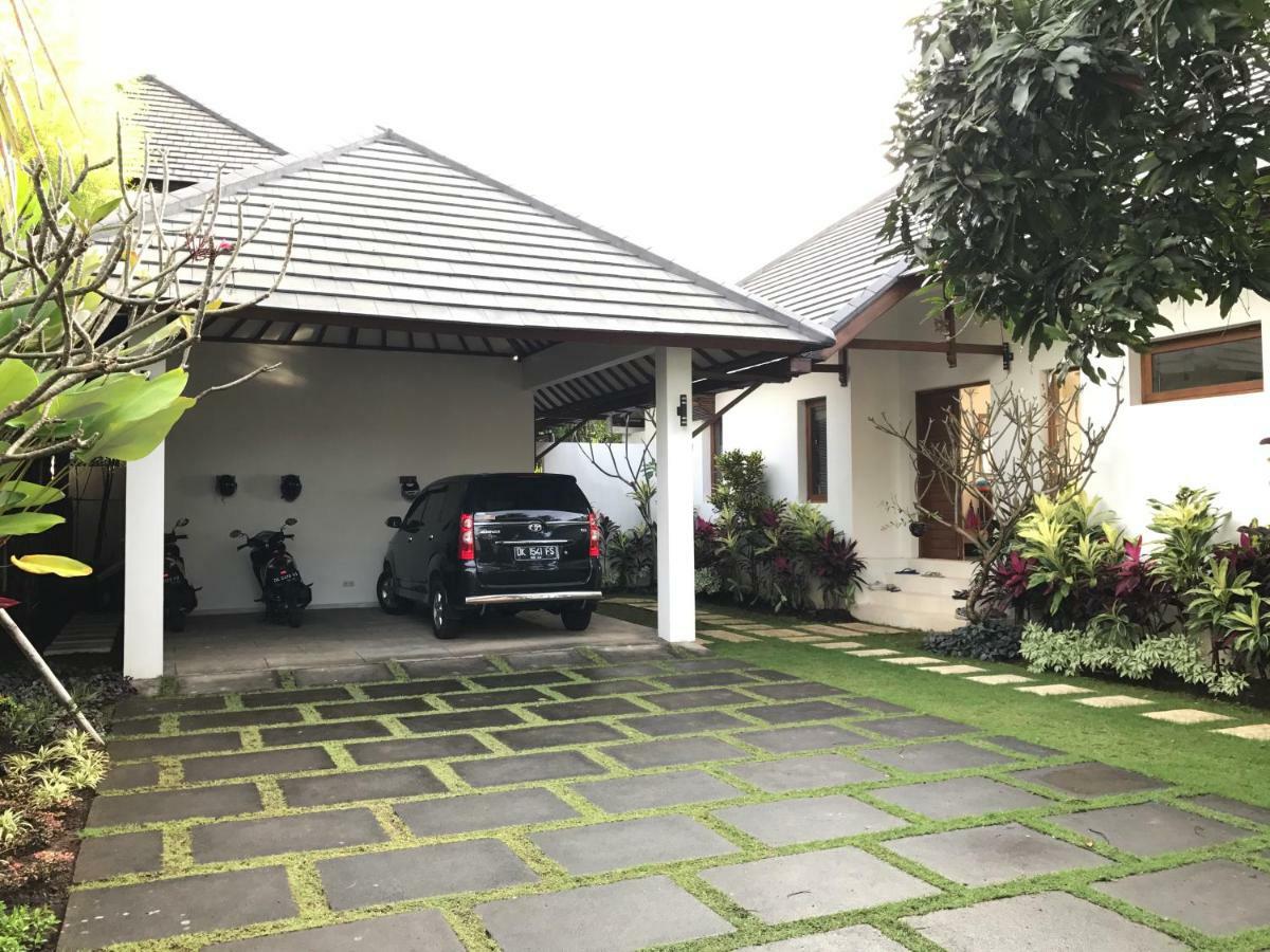 Villa Putih Lovina  Ngoại thất bức ảnh